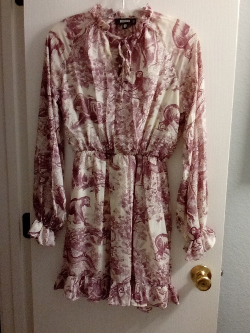Missguided Cream & Dusty Rose Long-Sleeve Ruffle Dress